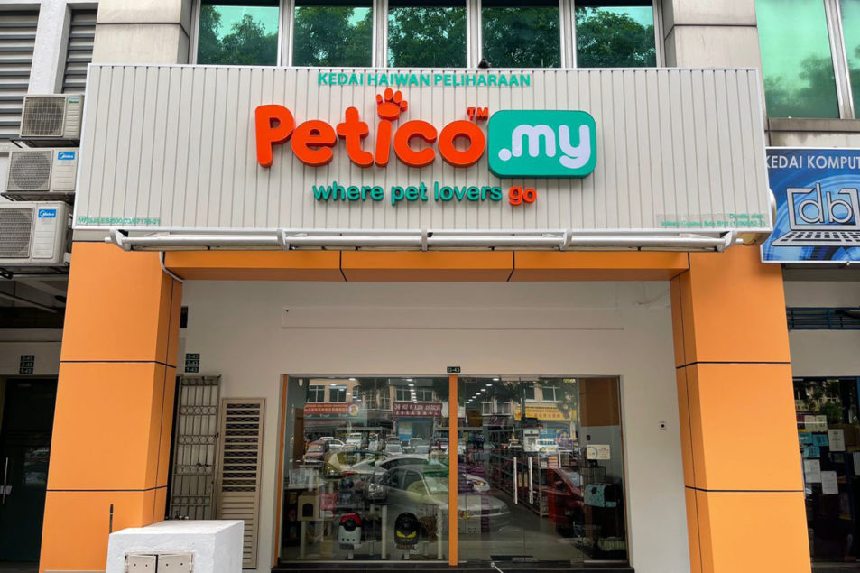 Malaysian pet food retailer enters Singapore market