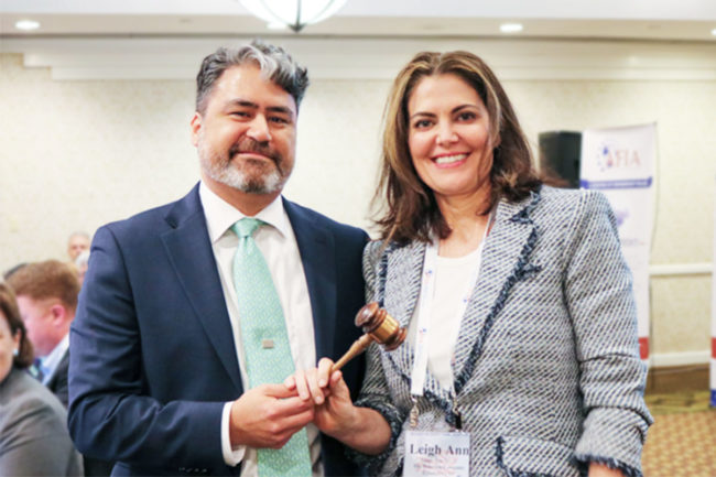 Carlos Gonzalez, Ph.D., vice president of global regulatory affairs at Hill's Pet Nutrition, and Leigh Ann Sayen, CEO of The Peterson Co.